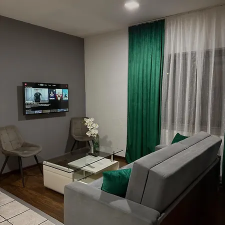 Modern 2 Apartment